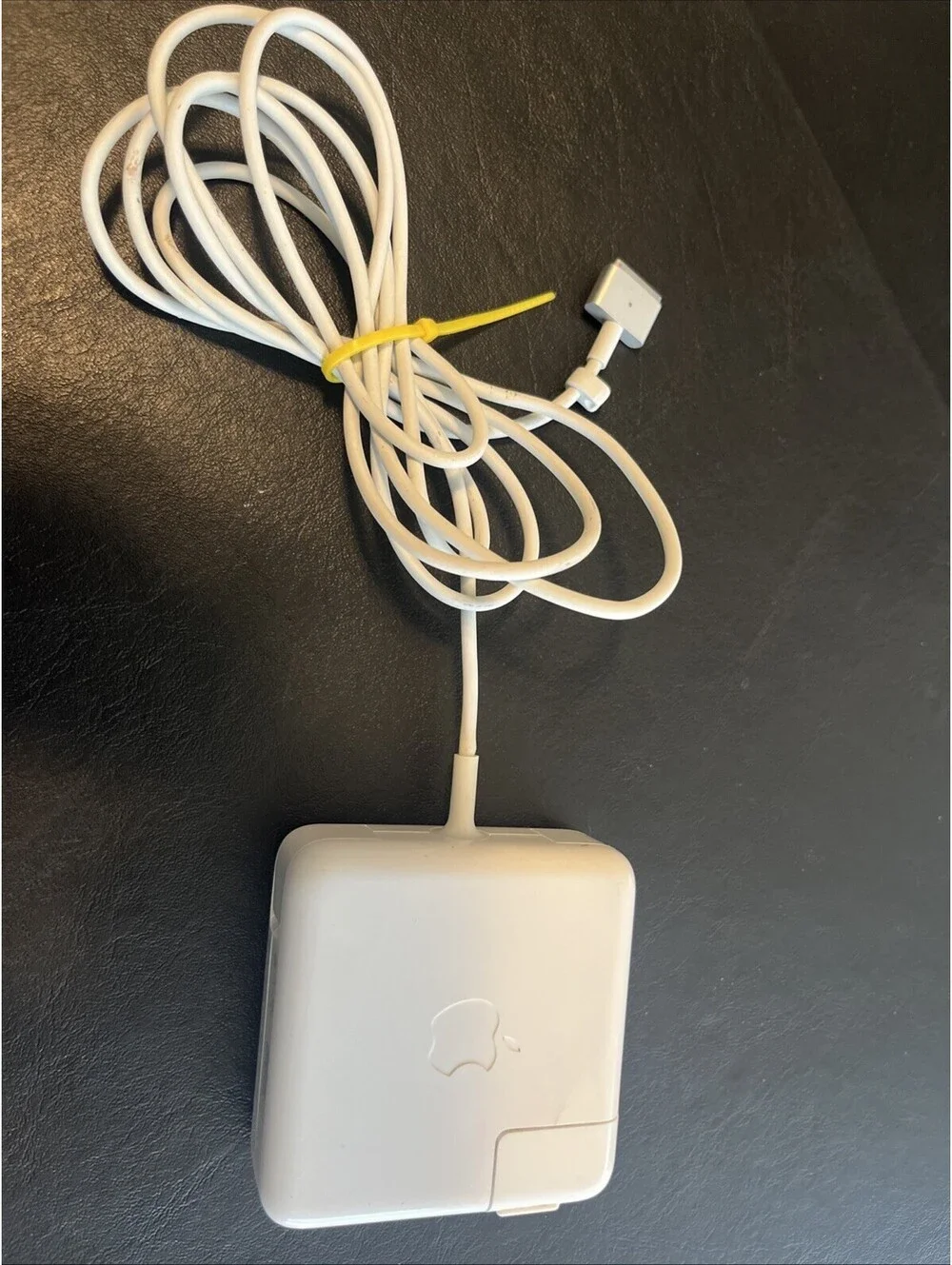 Apple MagSafe 2 60W Power Adapter - White (A1435) - See Pics for Condition